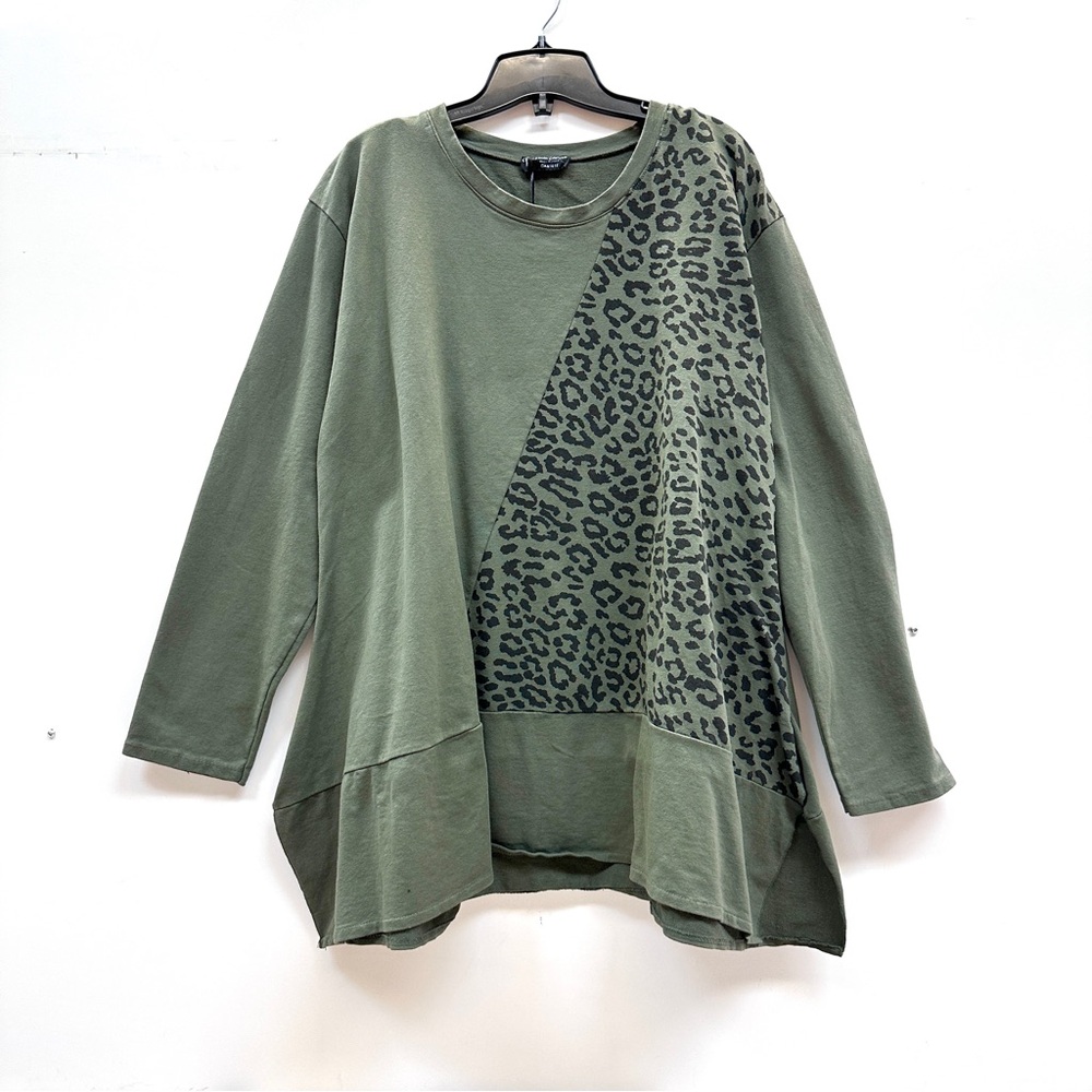 Bella Amore Olive Green Leopard Panel Tunic